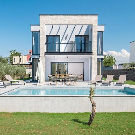Villa Grota Poreč Buitenkant foto