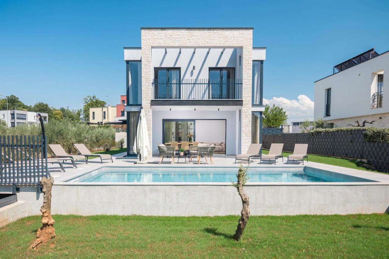 Villa Grota Poreč Buitenkant foto